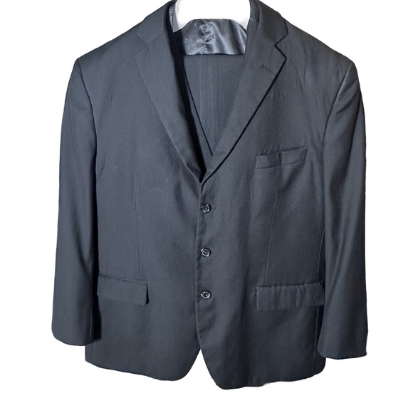 Vinci 3 Piece Black Suit 48R - Picture 1 of 7